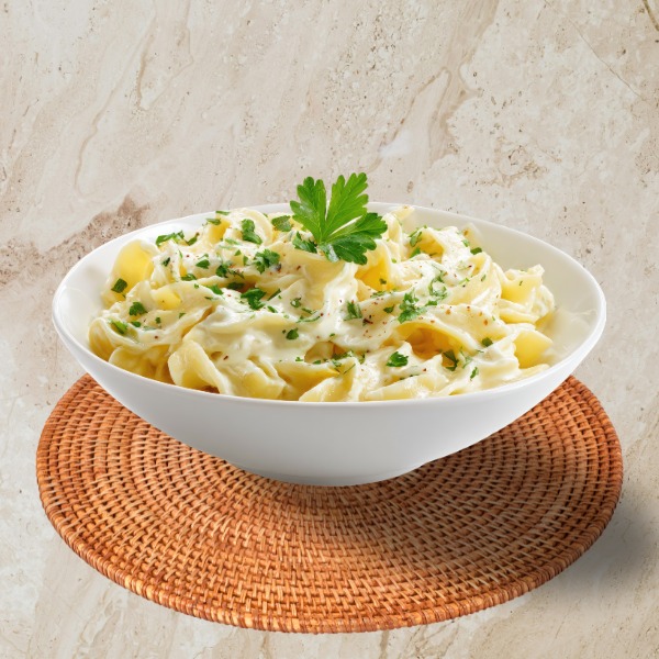 Creamy Peanut Garlic Noodles