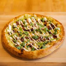 Chicken Mins With Green Chilli Pizza