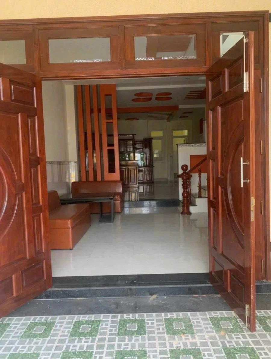 Bán nhà 1 trệt 1 lầu 85m² mặt tiền Phan Kế Bính, Phan Thiết - Ảnh thu nhỏ 2