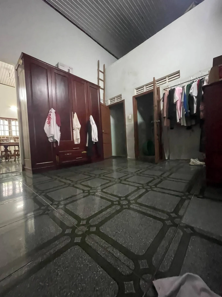 Bán nhà 3PN ngã cấp 4 cách ĐHTN 300m, 140m2, 2 tỷ 199 triệu - Ảnh thu nhỏ 5