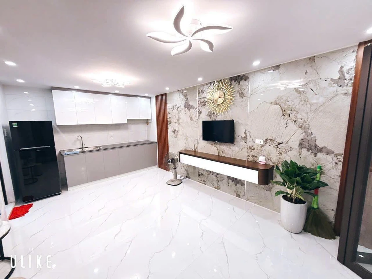 Bán nhà 2 tầng 80m² full nội thất Trần Nguyên Hãn 1,899 tỷ - Ảnh thu nhỏ 3