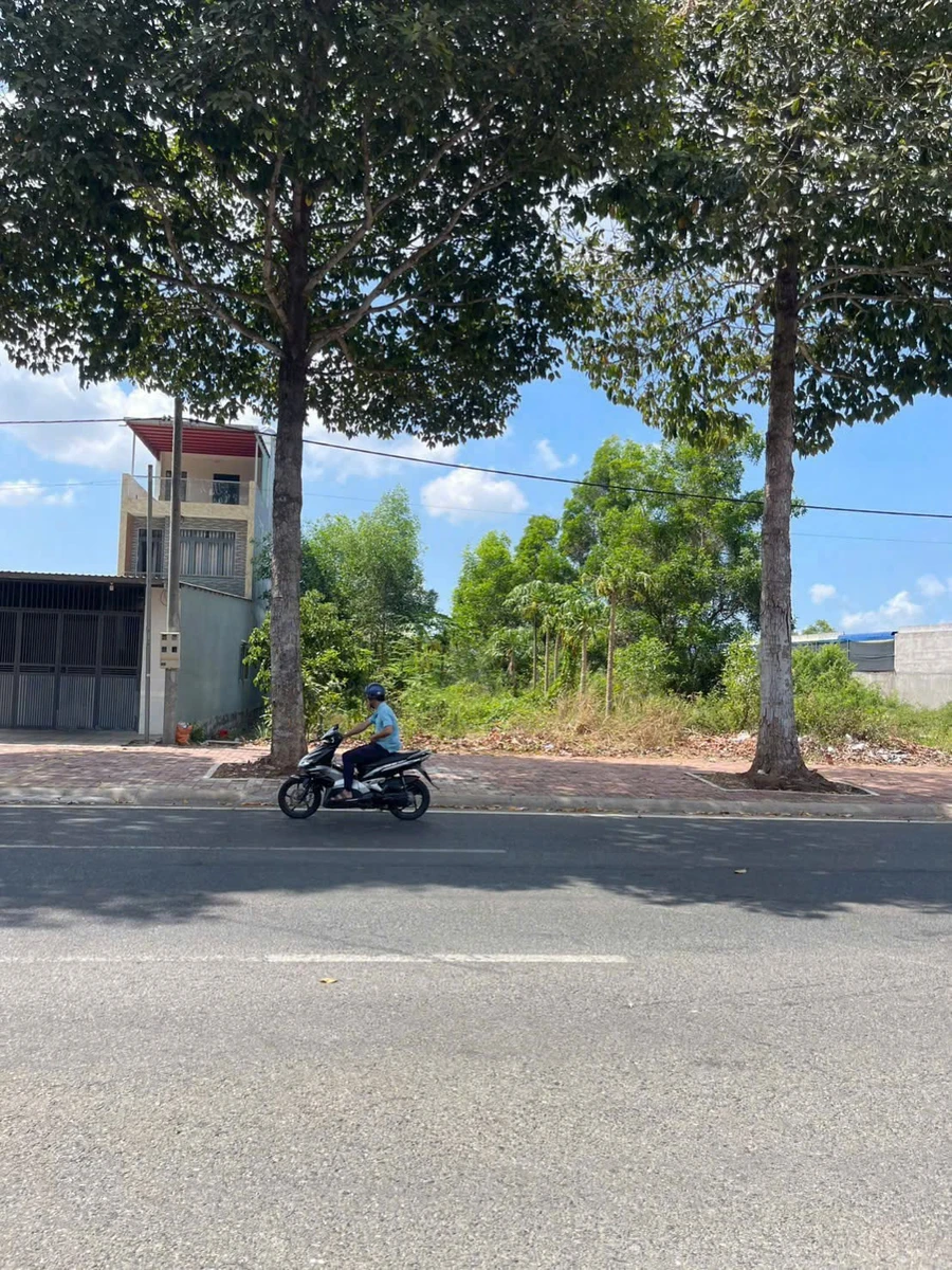 Bán 1 lô đất mặt tiền Hùng Vương Bà Rịa 198,7m2 - 3,3 tỷ - Ảnh thu nhỏ 2