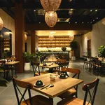 Cho thuê nhà mặt tiền Q1, 140m², 60 triệu/tháng - Ảnh thu nhỏ 3