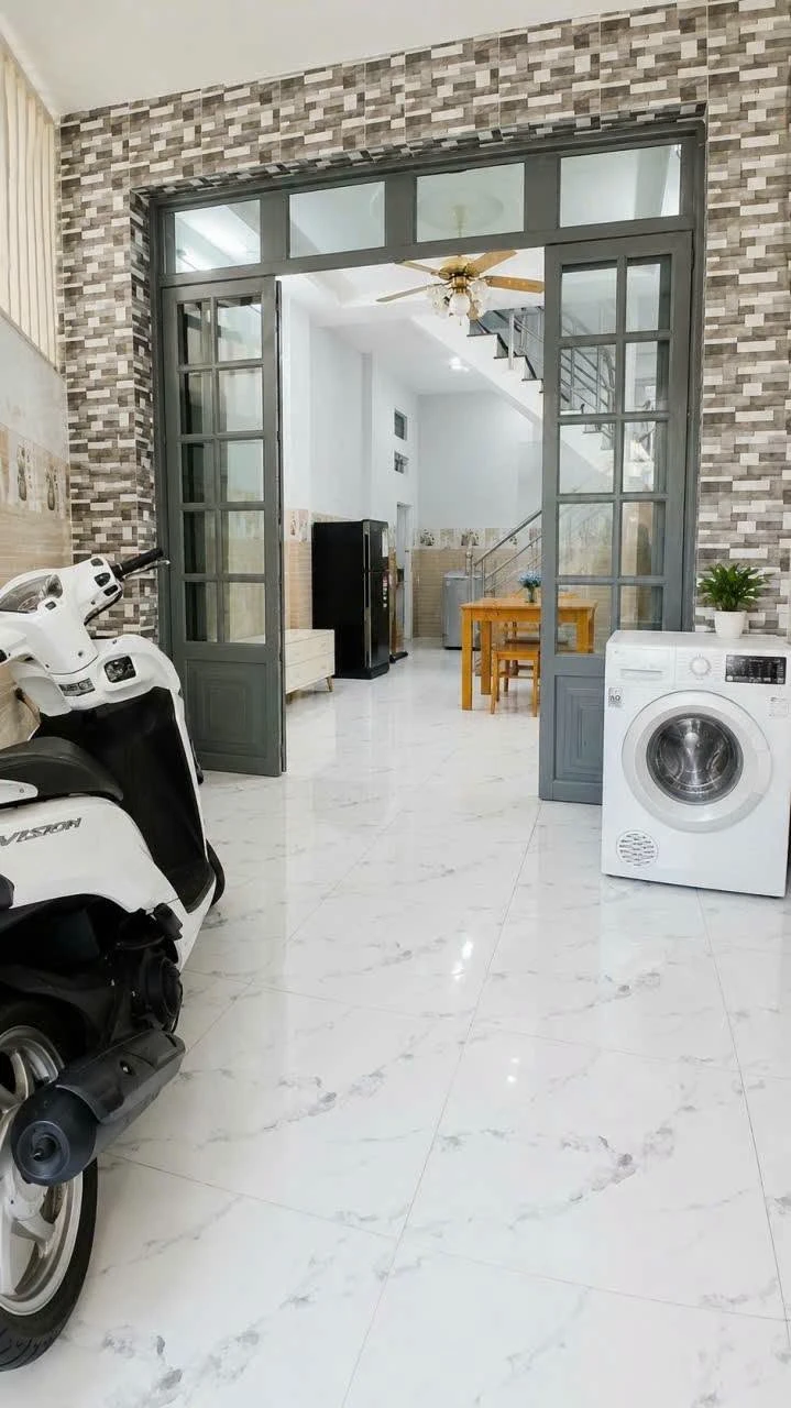 Bán nhà hẻm Hoàng Diệu Quận 4, 36m2, 2PN, giá 3,999 tỷ - Ảnh 1