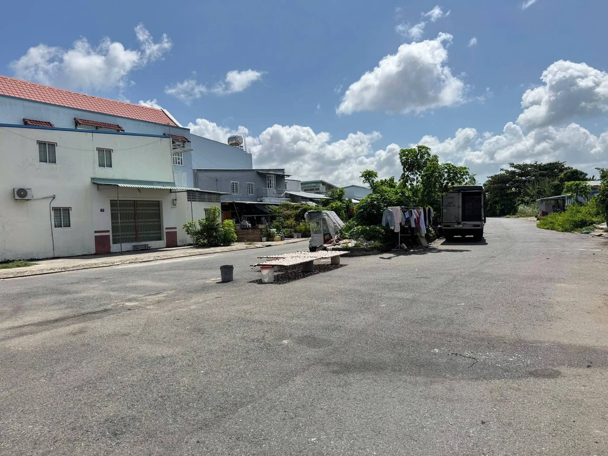 Bán nhà trệt 2 mặt tiền 3PN 3WC KDC An Bình, Rạch Giá giá 1,7 tỷ - Ảnh thu nhỏ 4