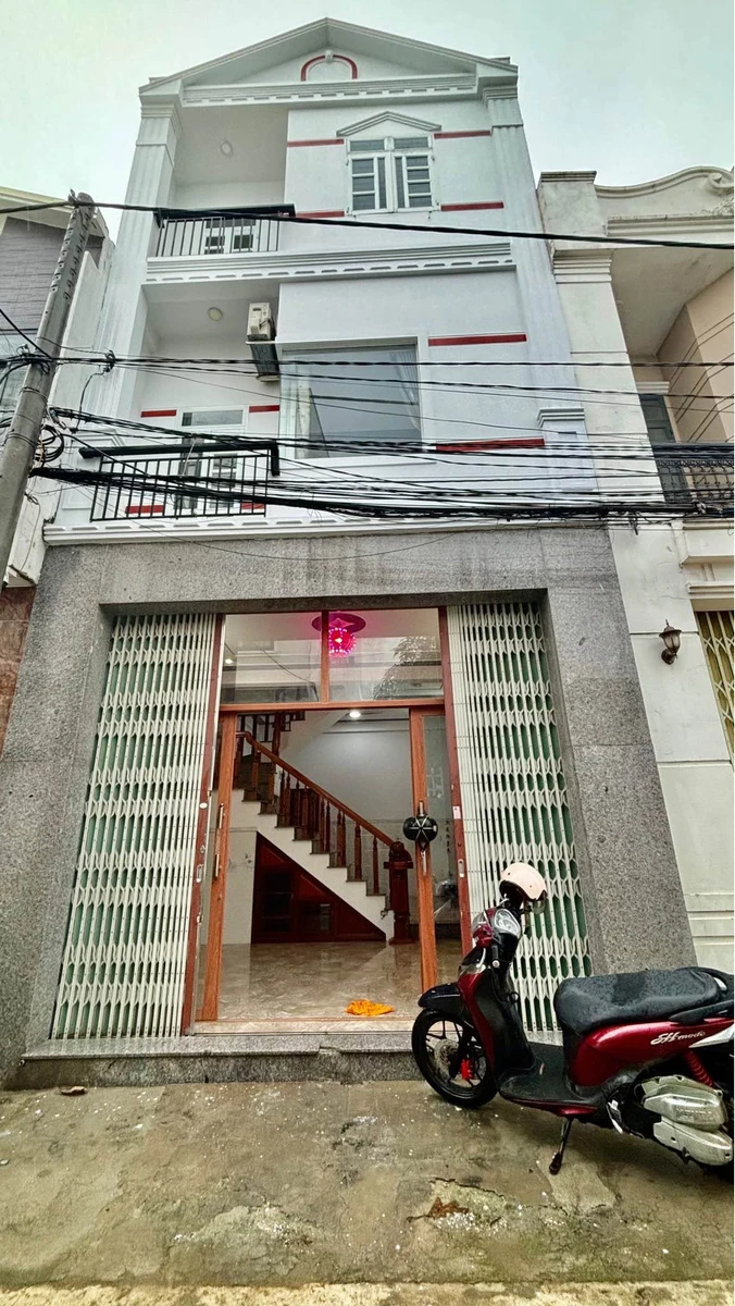 Bán nhà 3 tầng 40m2 gần chợ Phú Tài, Quy Nhơn Tây, 1,4 tỷ - Ảnh 1