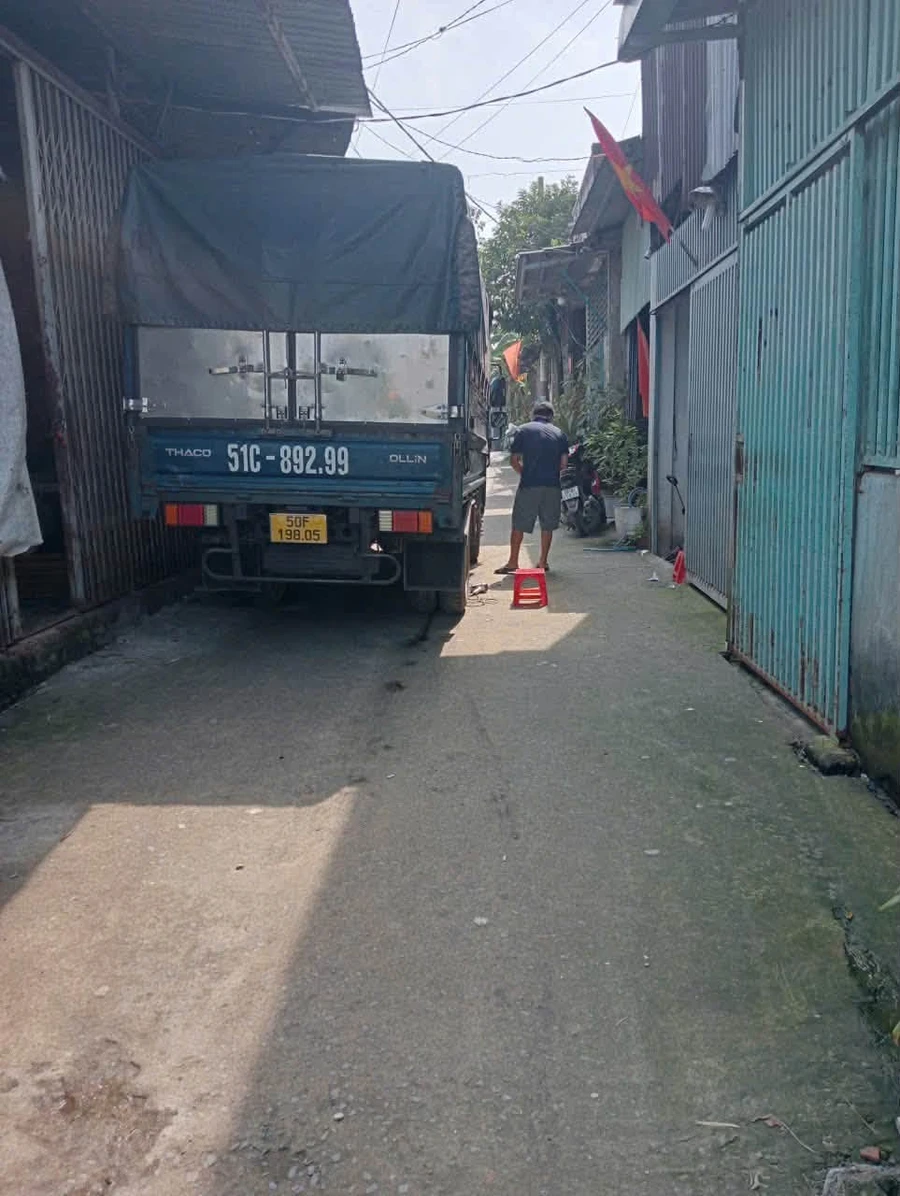 Bán nhà 4x18m 1 trệt 1 lửng 3PN giá 1,95 tỷ tại Ấp 2, Vĩnh Lộc, Bình Chánh - Ảnh 1