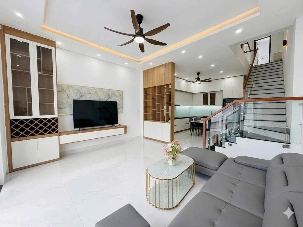 Bán nhà mặt tiền Nguyễn Trường Tộ 105m² 2,96 tỷ - Ảnh thu nhỏ 5