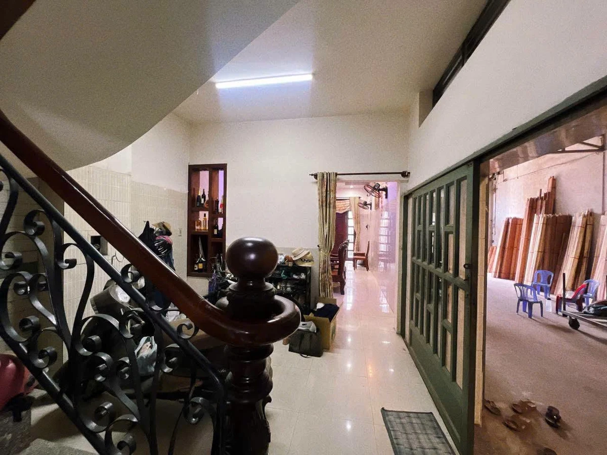Bán nhà 1 trệt 2 lầu 96m2 Biên Hoà 3,2 tỷ - Ảnh thu nhỏ 3