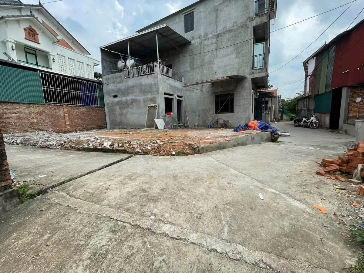 Bán đất lô góc 80m² hơn 2 tỷ tại xã Phú Nghĩa, Hà Nội - Ảnh 1