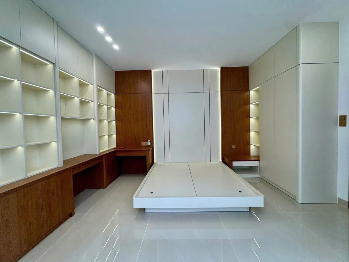 Bán nhà 3 tầng 80m² Trương Công Định, Vũng Tàu, 10,9 tỷ - Ảnh thu nhỏ 2