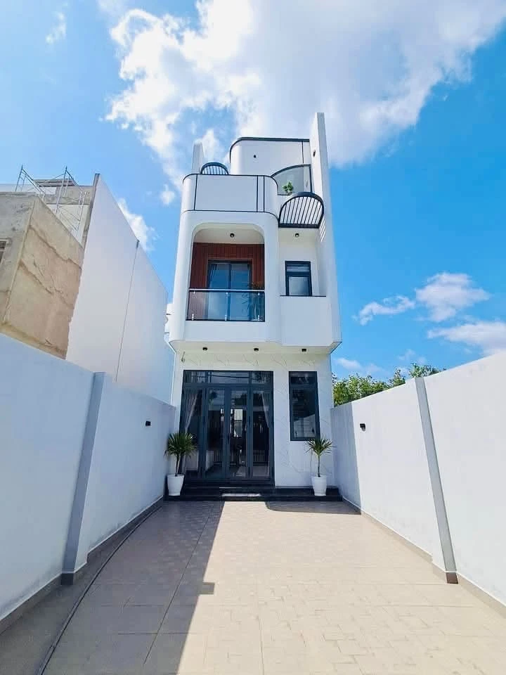 Bán shophouse mặt tiền 125m² gần Bệnh viện 1500 giường - Ảnh 1