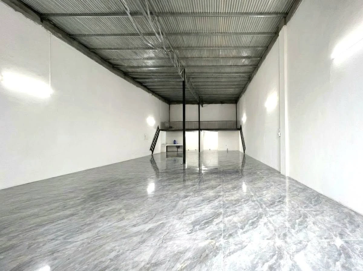 Cho thuê nhà kho 200m2 Phường Trang Dài 9 triệu/tháng - Ảnh thu nhỏ 2