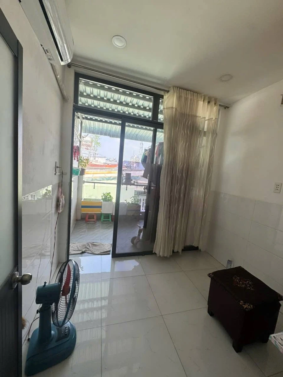 Bán nhà hẻm xe hơi Văn Thân Quận 6, 3 tầng 100m² sử dụng, 3PN, giá 4,8 tỷ - Ảnh thu nhỏ 3