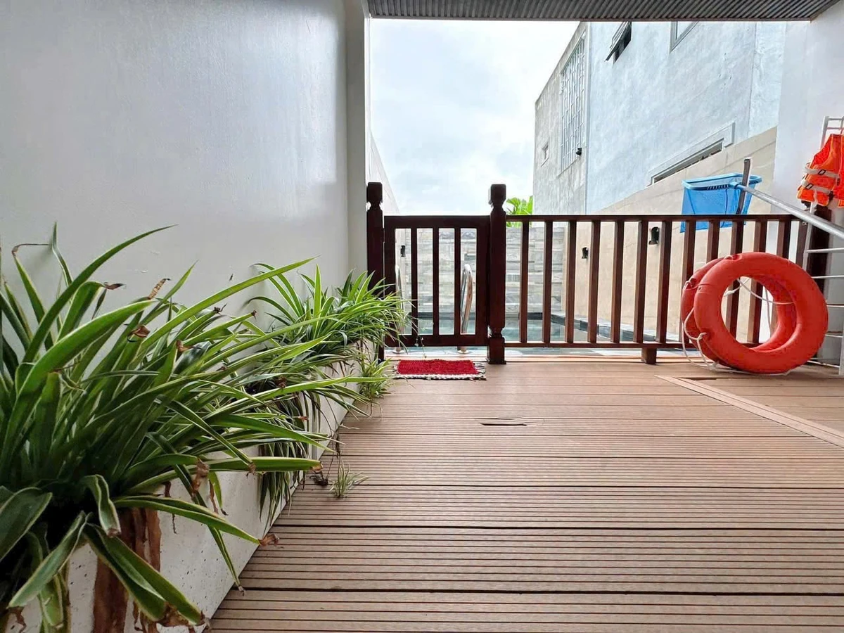 Bán nhà 3 tầng 100m² hồ bơi Phạm Văn Đồng Huế - Ảnh thu nhỏ 3