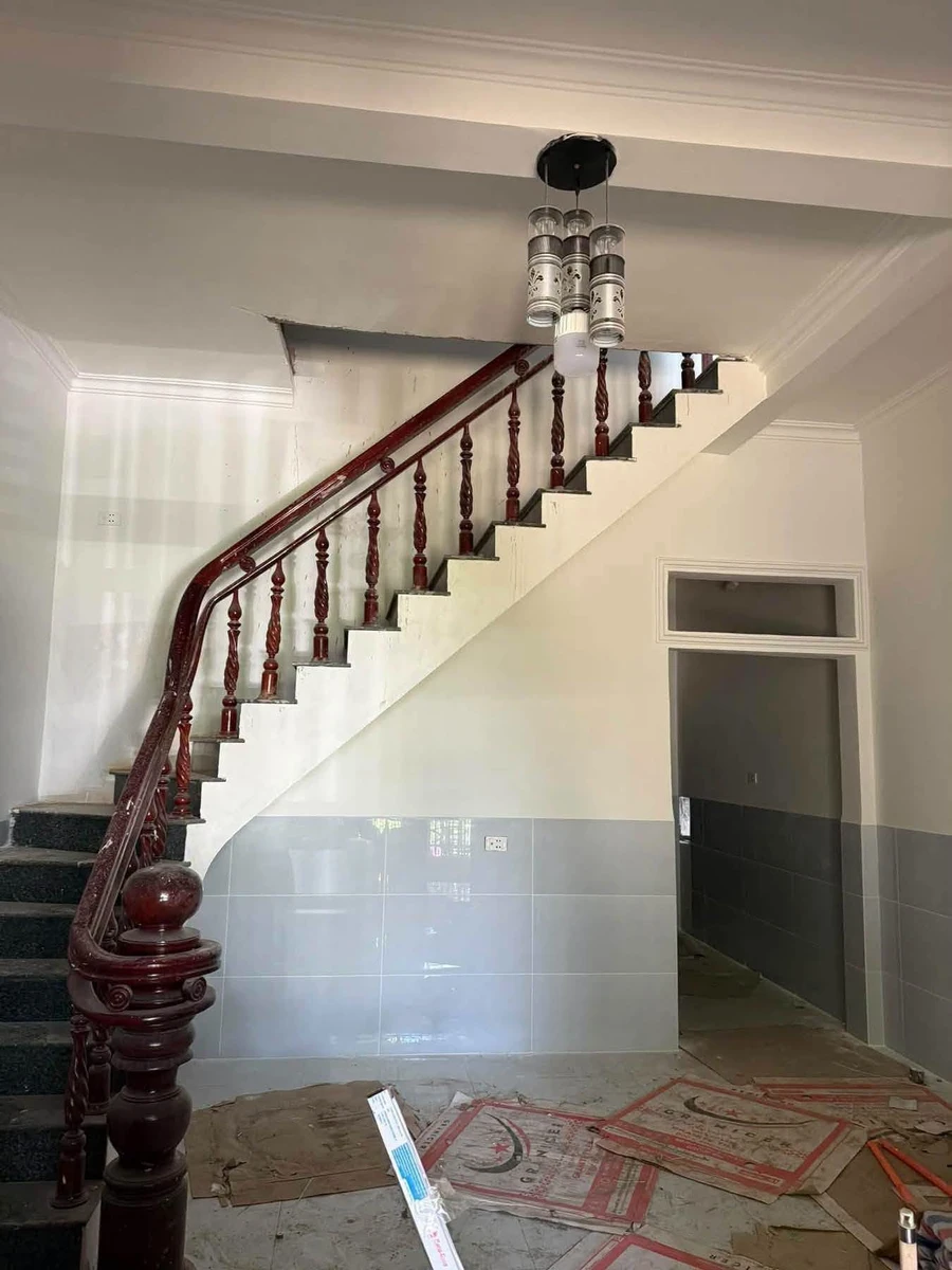 Bán nhà 3 phòng ngủ 100m² Phan Đăng Lưu Lâm Đồng - Ảnh thu nhỏ 2