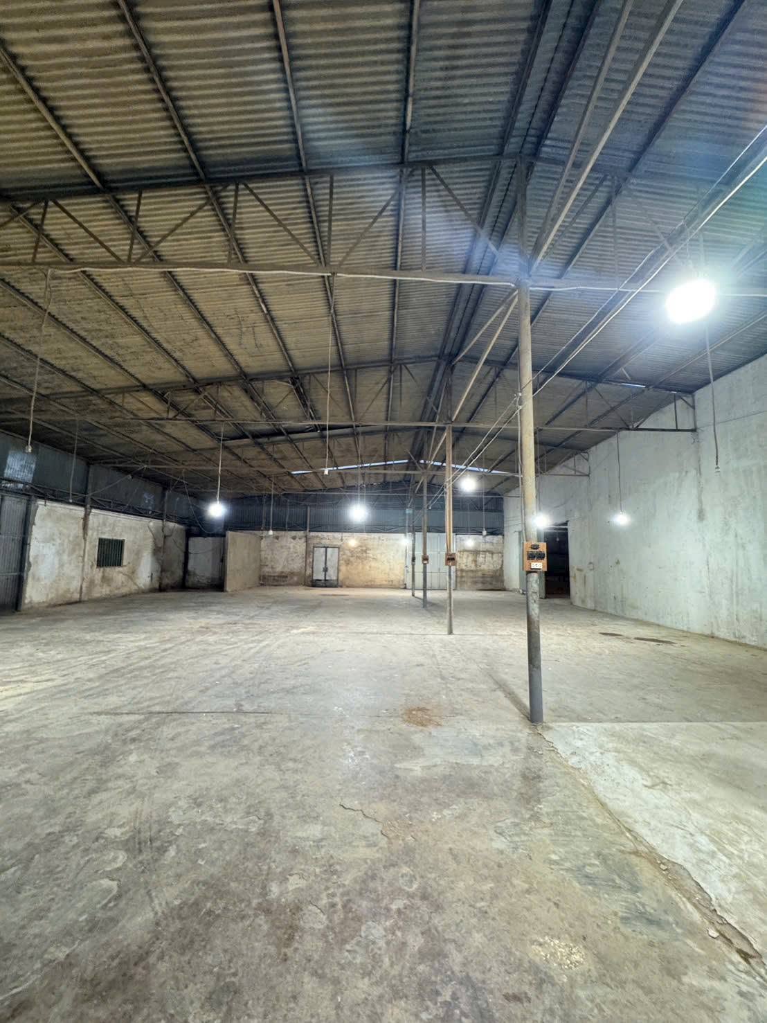 Bán xưởng 1.000m² Hố Nai Đồng Nai giá 3 tỷ 400 triệu - Ảnh thu nhỏ 2