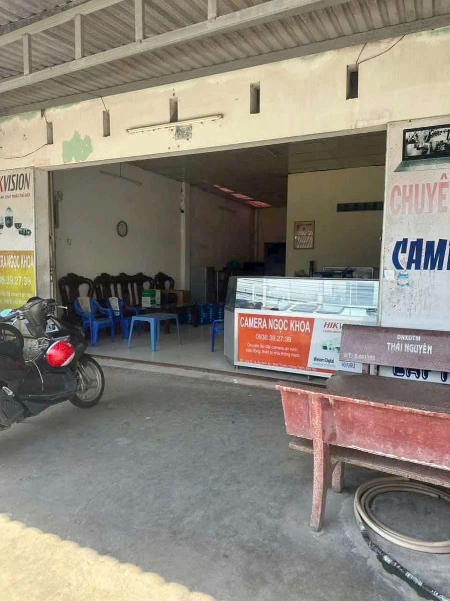 Bán nhà mặt tiền 885 Giồng Trôm 200m2 Nhà Bè - Ảnh 1
