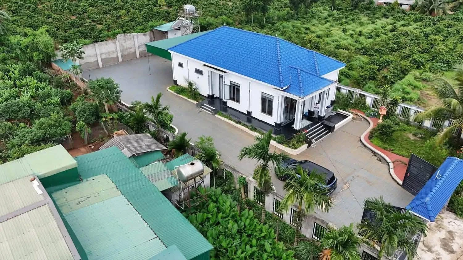 Bán biệt thự sân vườn 1000m² Quốc Lộ 26 - Ảnh 1