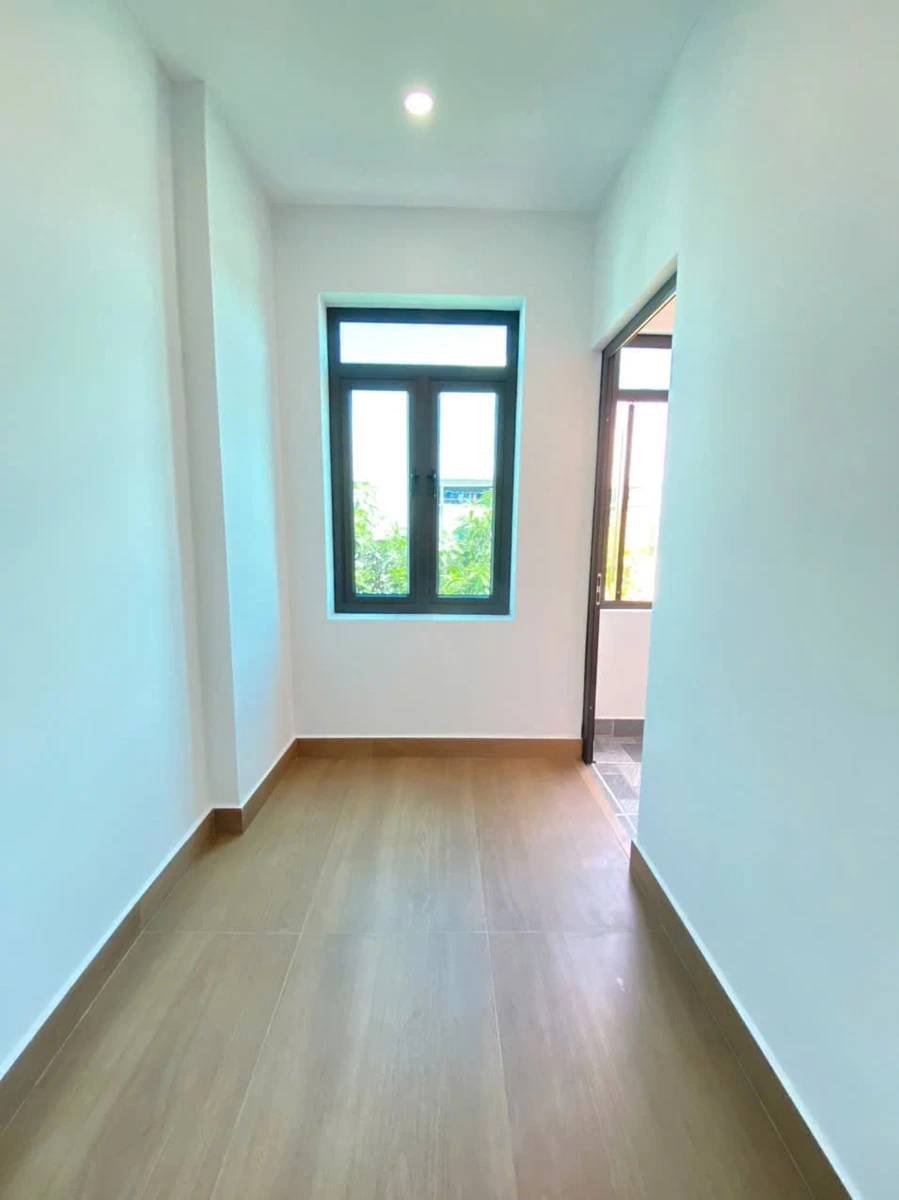 Bán nhà 3 tầng 41m² mặt tiền trung tâm Tống Duy Tân, 2 tỷ - Ảnh thu nhỏ 2