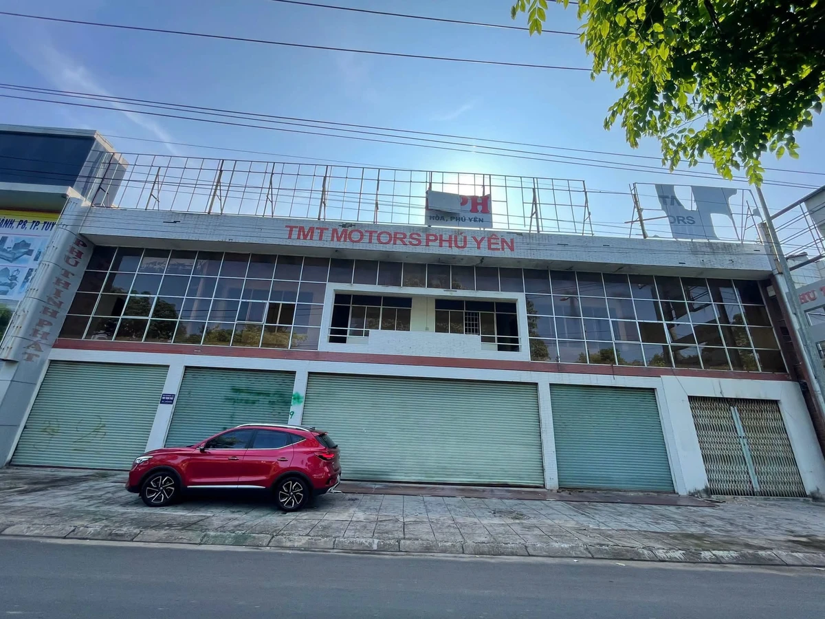 Cho thuê góc cua 2 mặt tiền 42m2 An Dương Vương Quy Nhơn - Ảnh 1
