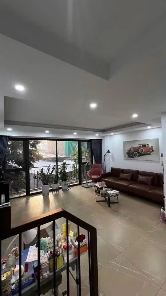 Bán nhà phố 5 tầng 50m2 Văn Lạ 14 tỷ - Ảnh thu nhỏ 2