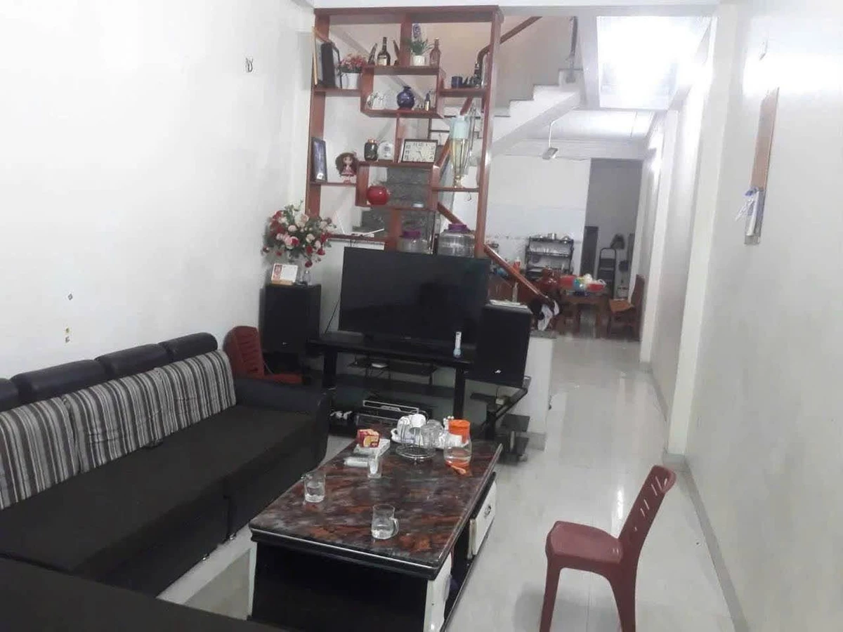 Bán nhà 3 tầng 70m² Phường Trường Thi - Ảnh 1