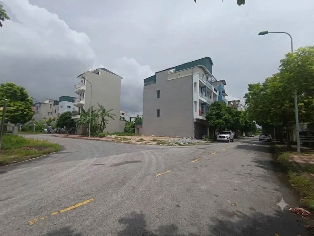 Bán đất 58m2 lô góc 3 mặt thoáng Âu Việt Nhị Châu - Ảnh 1