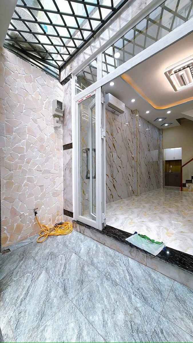 Bán nhà mới Q4 28m² 2PN 6,95 tỷ Nguyễn Tất Thành - Ảnh thu nhỏ 5