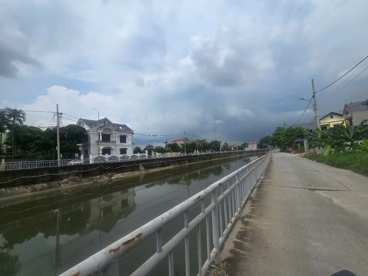 Bán lô đất mặt sông 180 m², Bắc Ninh - Ảnh 1