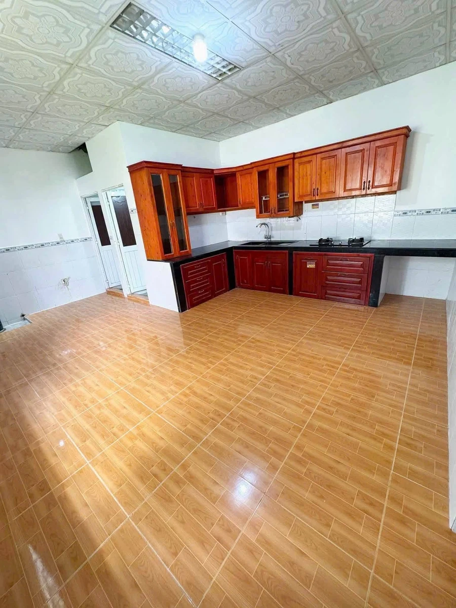 Bán nhà gác lửng 5x20 (100m²) 3 PN 2 WC Bình Dương 1,99 tỷ - Ảnh thu nhỏ 2