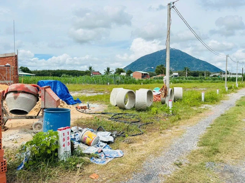 Bán đất 80m2 Xã Phan Tây Ninh 225 triệu