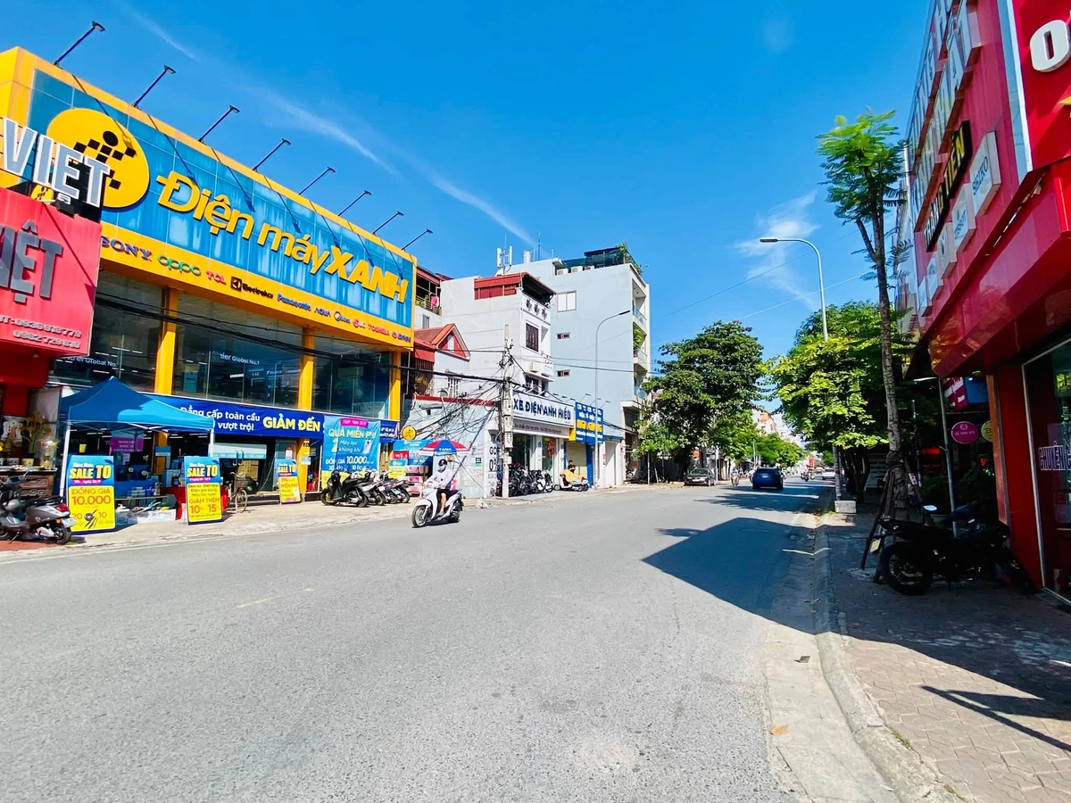 Bán nhà mặt đường Ngô Gia Tự 170m, 18 tỷ - Ảnh 1
