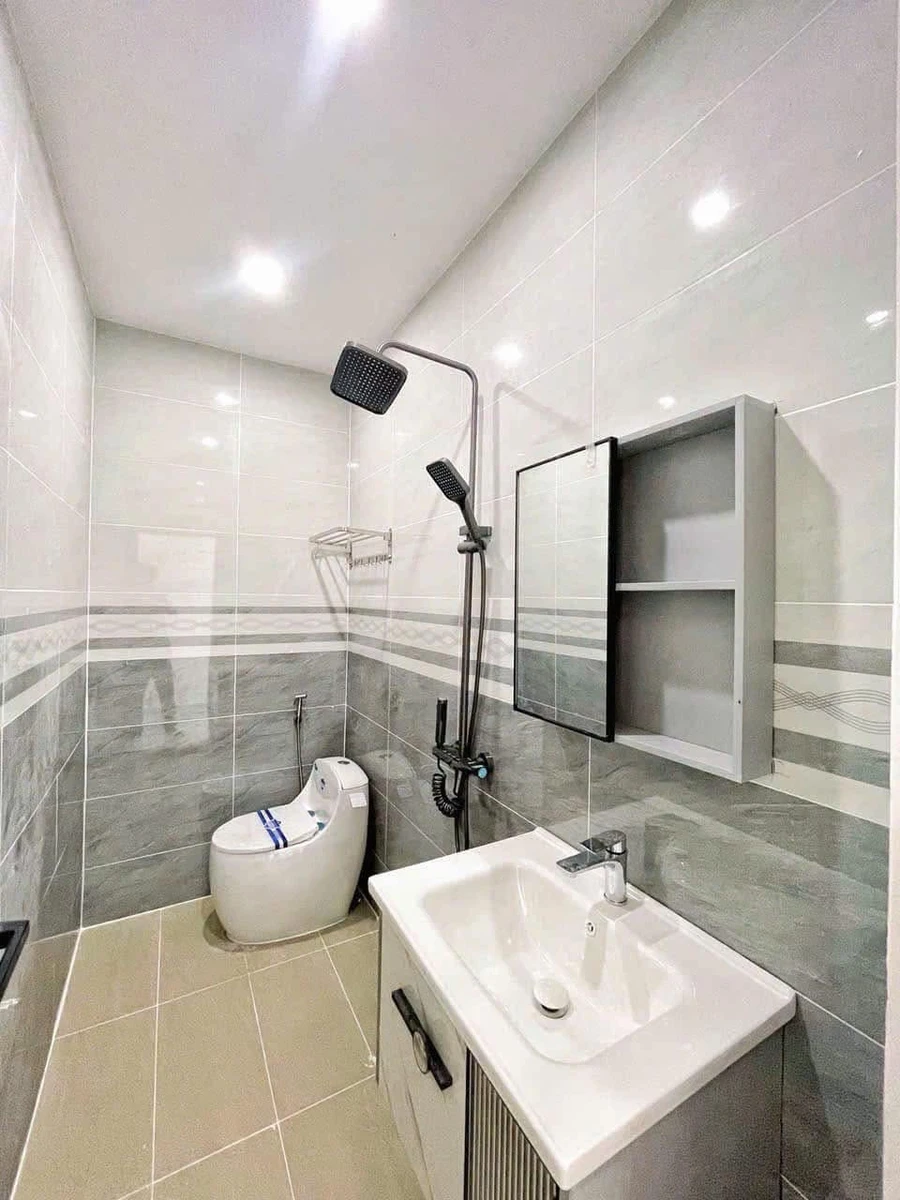 Bán nhà 1 trệt 1 lầu 60m2 full nội thất, 3PN 2WC, phường Tân Hạnh, Biên Hòa - Ảnh thu nhỏ 4