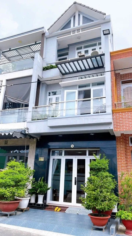 Bán nhà 1 trệt 2 lầu 77m2 Phan Trung Biên Hòa 6 tỷ 500