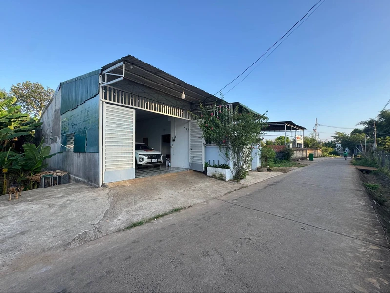 Bán nhà 80m2, 3 PN, 2 WC ở Đắk Lắk
