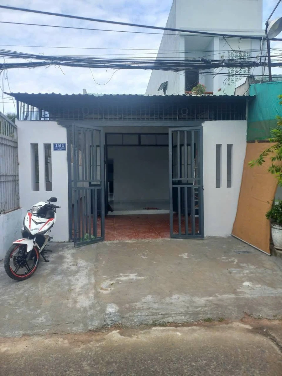 Bán nhà cấp 4 mặt tiền kinh doanh 132m2, 1PN, 1 tỷ 190 triệu - Ảnh thu nhỏ 2