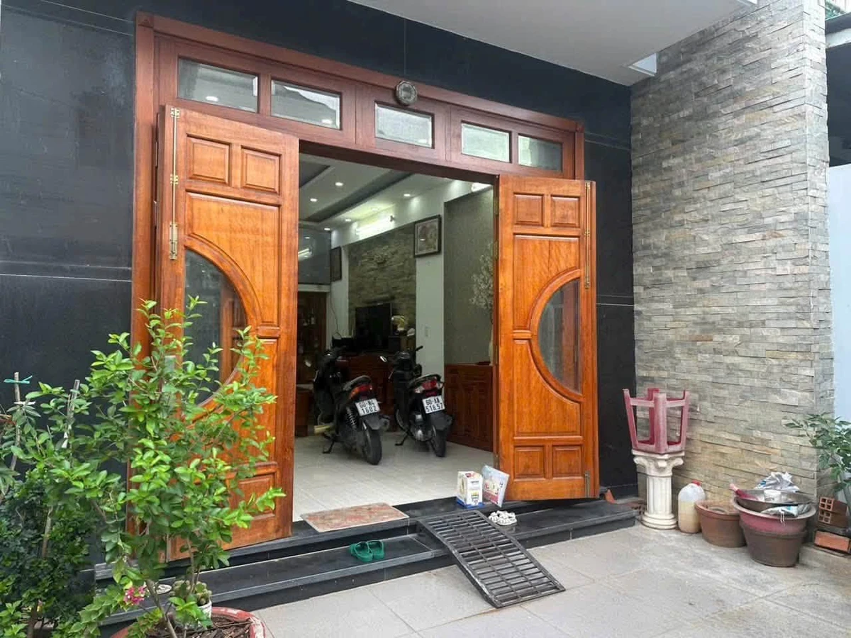 Bán nhà góc 2 mặt thoáng Bửu Long 124m2, 6.3 tỷ - Ảnh 1