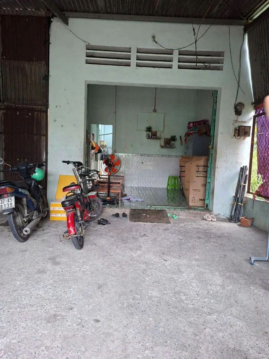 Bán nhà sổ riêng 125m² Nhà Bè 1 tỷ 1 - Ảnh 1