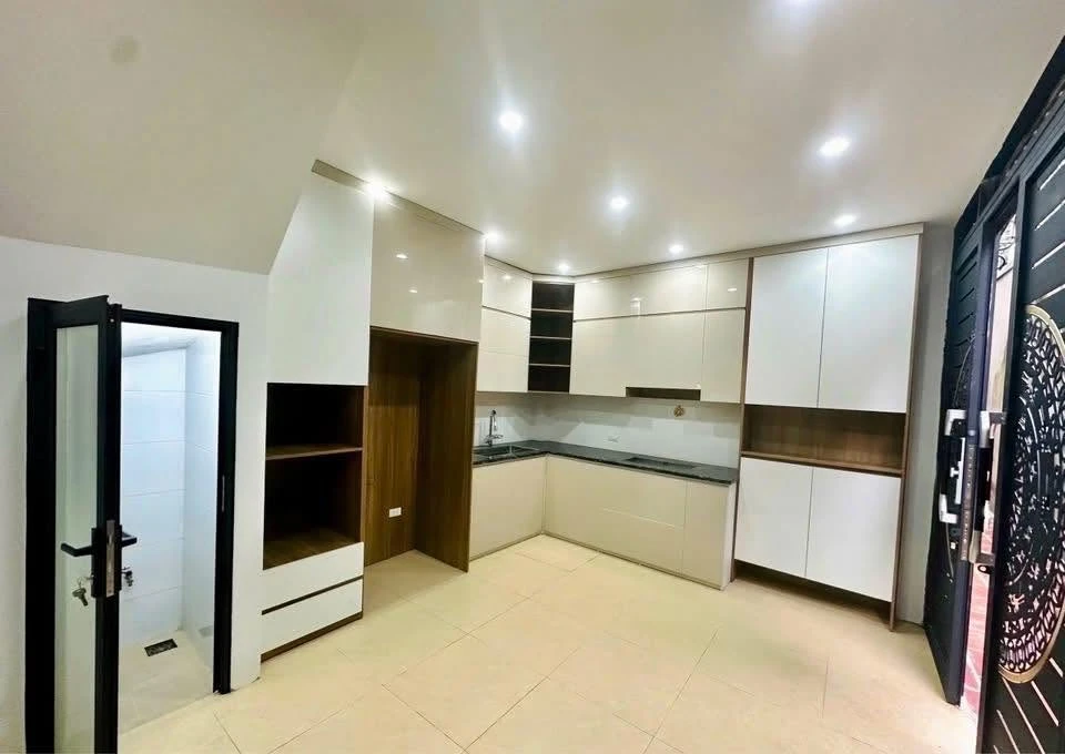 Bán nhà 5 tầng 25m² Võng Thị Tây Hồ hơn 7 tỷ - Ảnh thu nhỏ 5