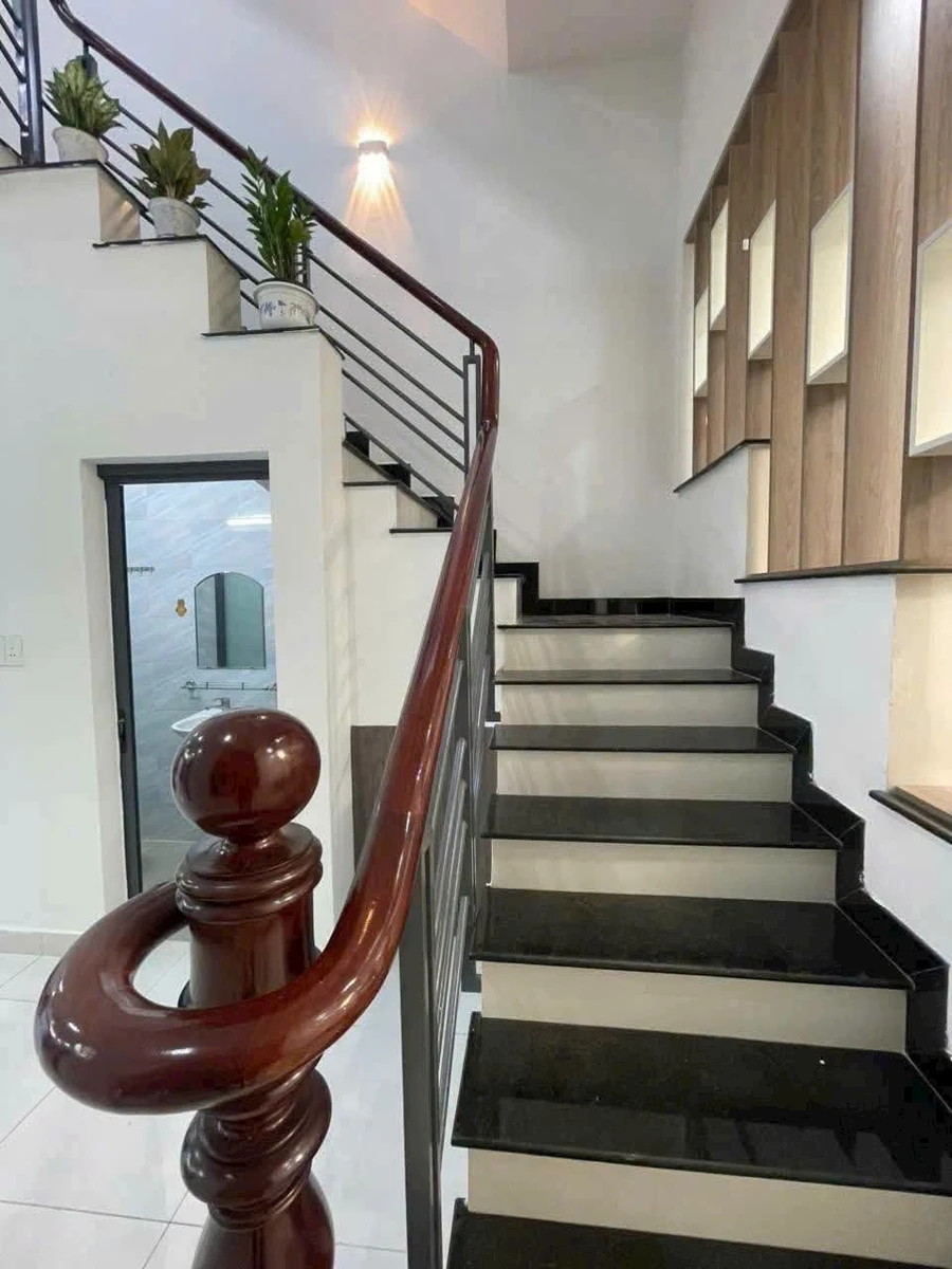 Bán nhà 3 tầng hẻm xe hơi 54m2 Võ Văn Hát, Thủ Đức - Ảnh thu nhỏ 3