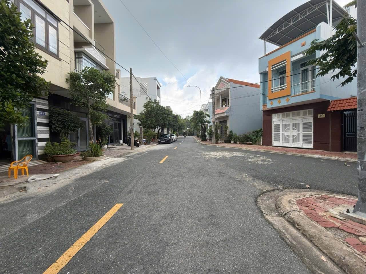 Bán lô đất 110m² Nguyễn Thần Hiến Bà Rịa - Ảnh 1