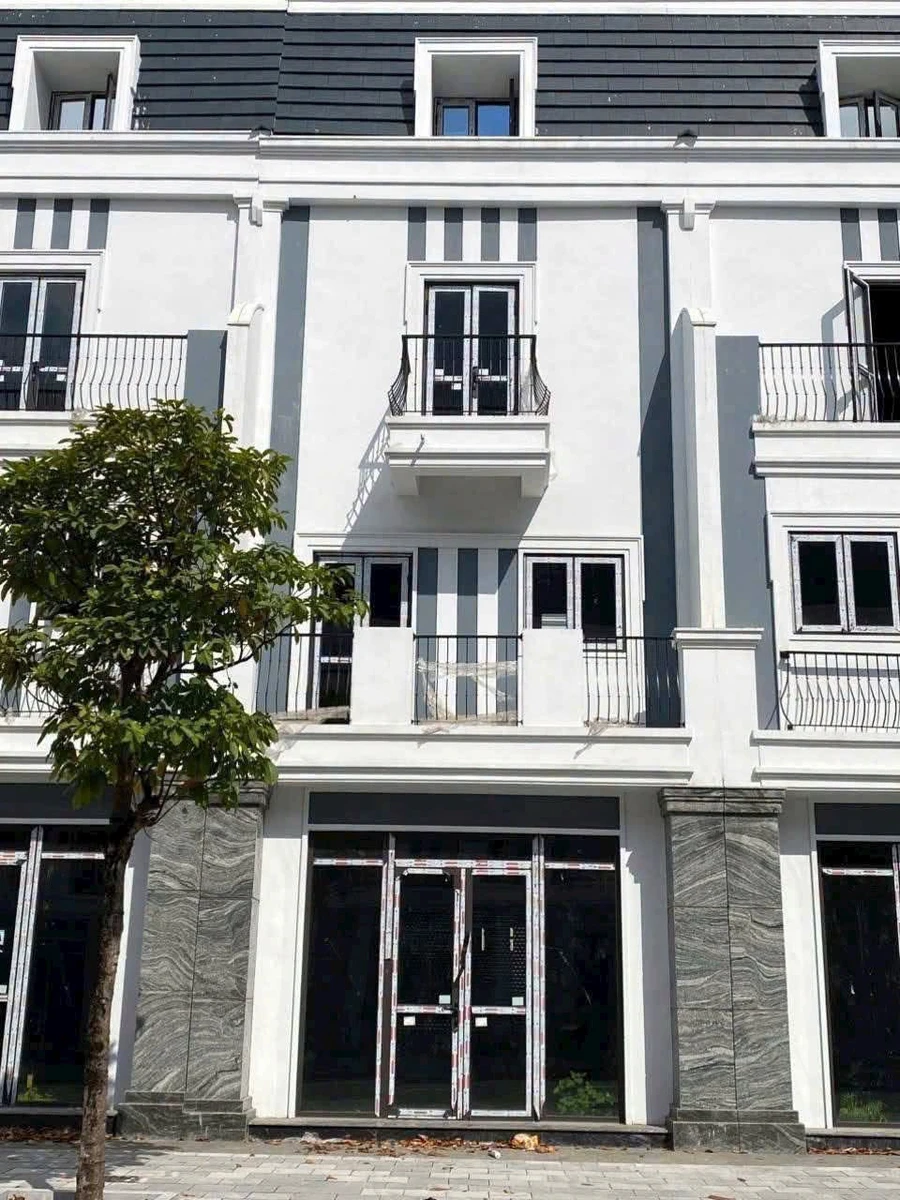 Bán nhà 3 tầng 85m² đường A6 Lào Cai 2.79 tỷ - Ảnh 1