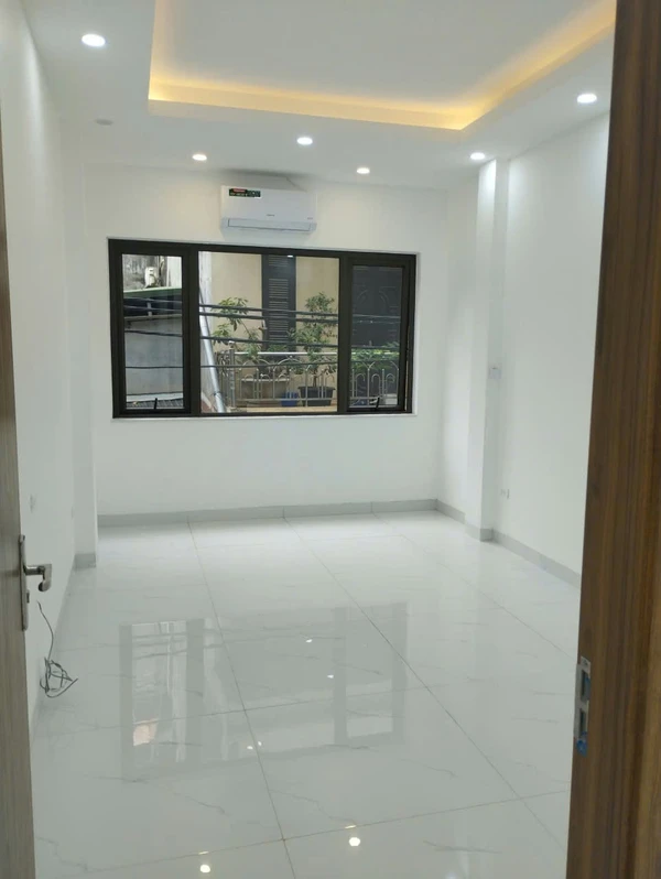 Cho thuê nhà nguyên căn 4 tầng 56m2 phố Phạm Thuận Duật