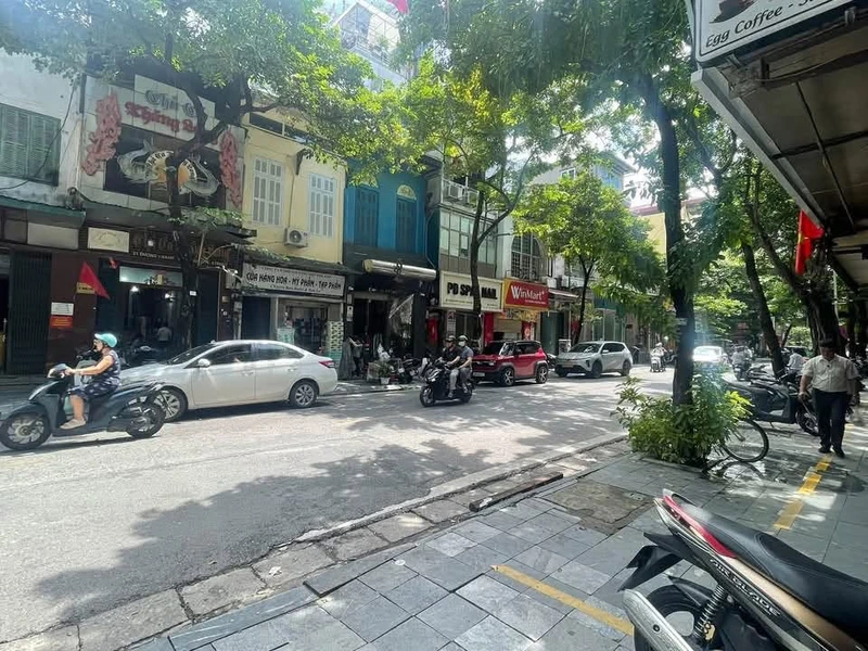 Bán nhà 3 ngủ 70m2 Thành 14, Hoàn Kiếm, Hà Nội 4.35 tỷ