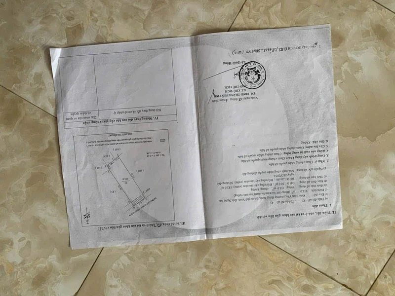 Bán nhà 5 tầng mặt đường 332m2 Văn Đức Giai, Nghệ An