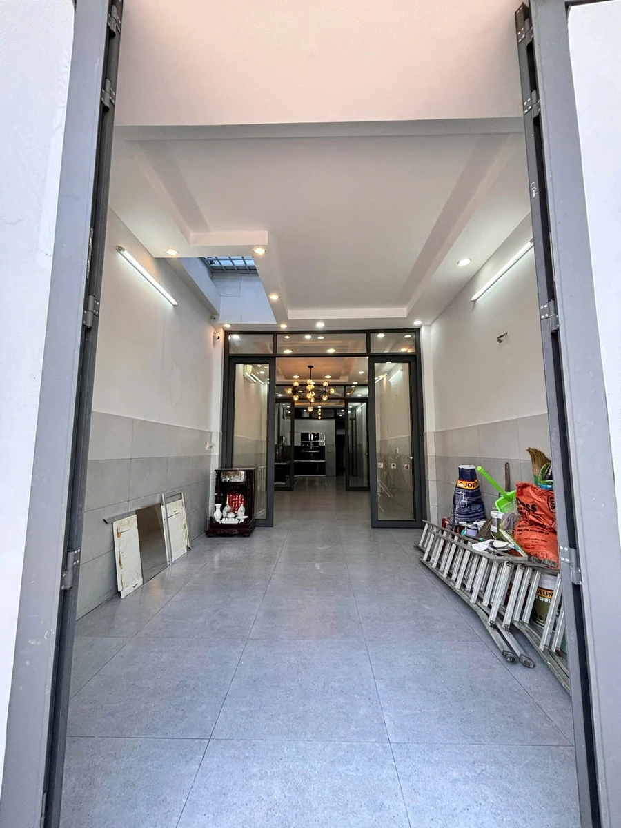 Cho thuê nhà 5PN 4WC An Dương Vương, Bình Tân, 100m² - Ảnh thu nhỏ 3