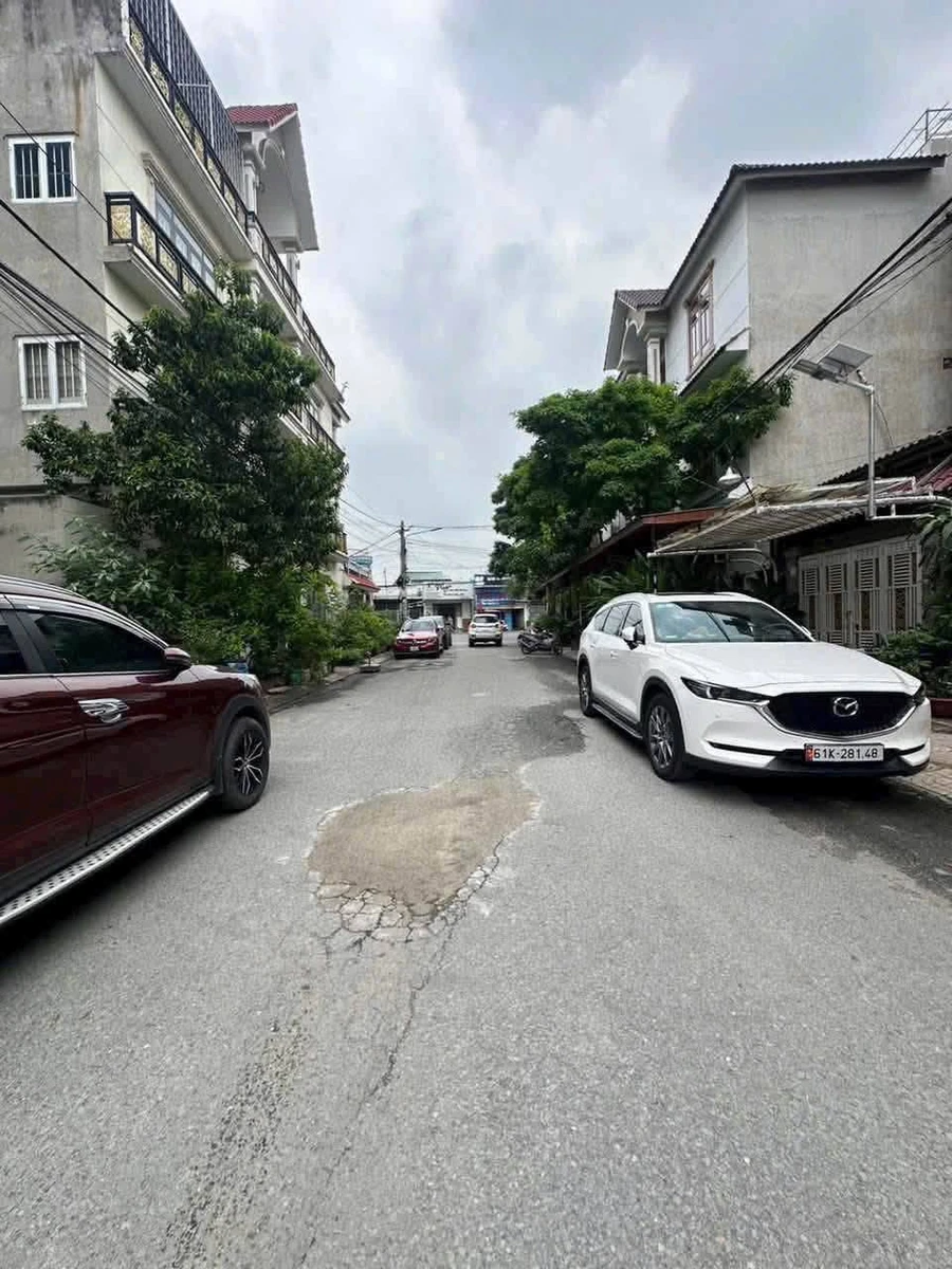 Bán đất 90m2 thổ cư 100% giá 4,2 tỷ tại Phường Dĩ An, Dĩ An, Bình Dương - Ảnh thu nhỏ 3