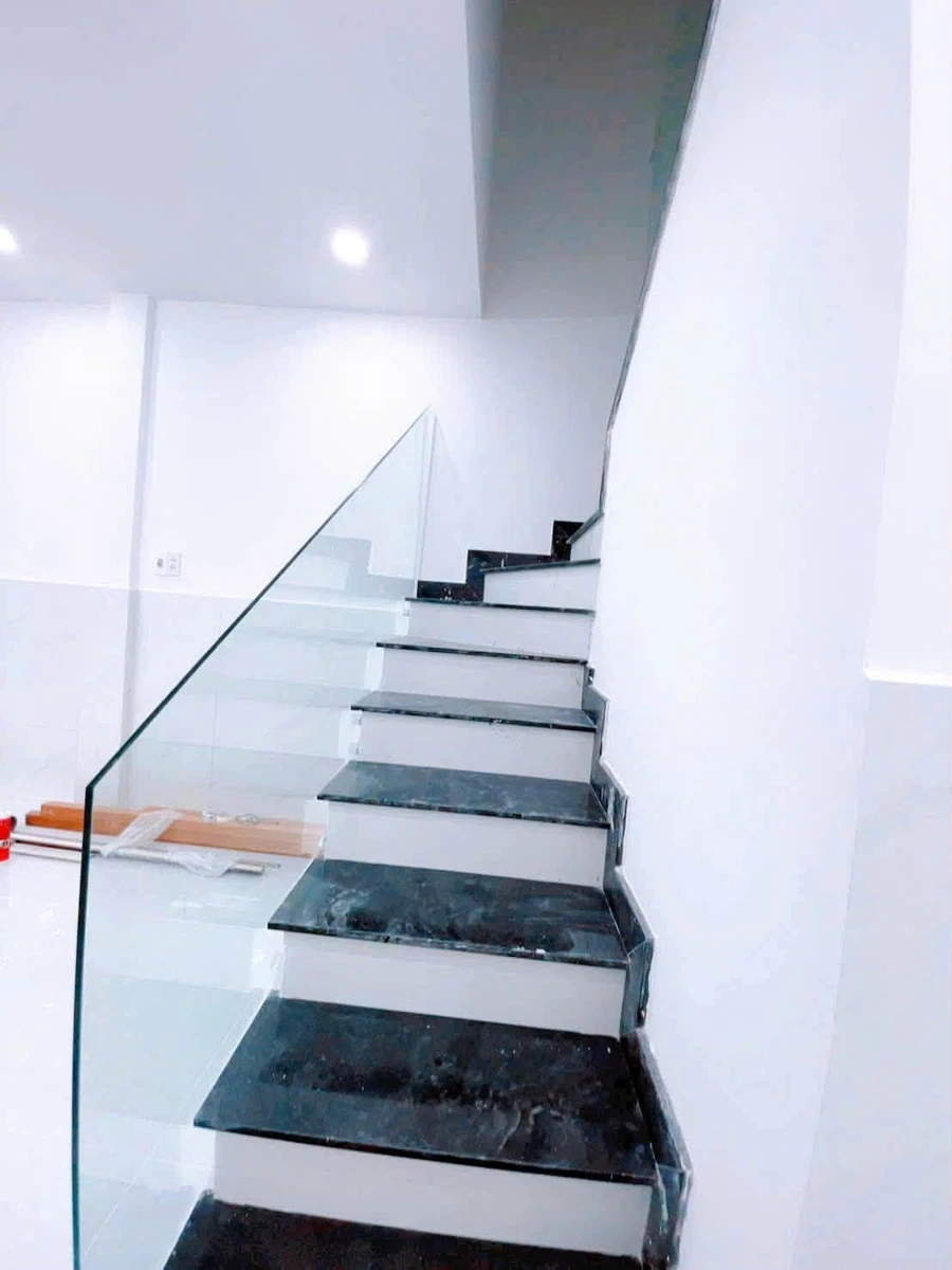 Bán nhà hẻm Đoàn Văn Bơ Quận 4, 37m², 3PN 2WC, giá 5,7 tỷ - Ảnh thu nhỏ 5
