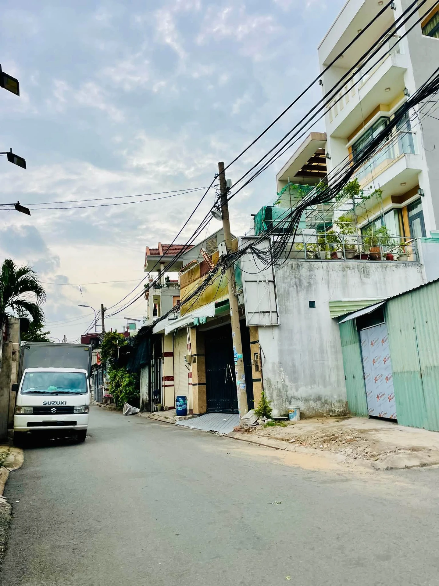 Nhà mặt tiền kinh doanh 97m2 Tăng Nhơn Phú B, Thủ Đức - Ảnh 1